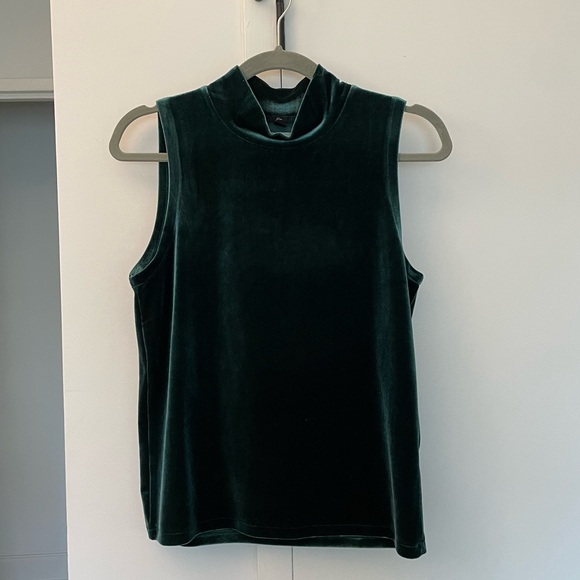 J. Crew Hunter Green Velvet Mockneck Top - Picture 6 of 8